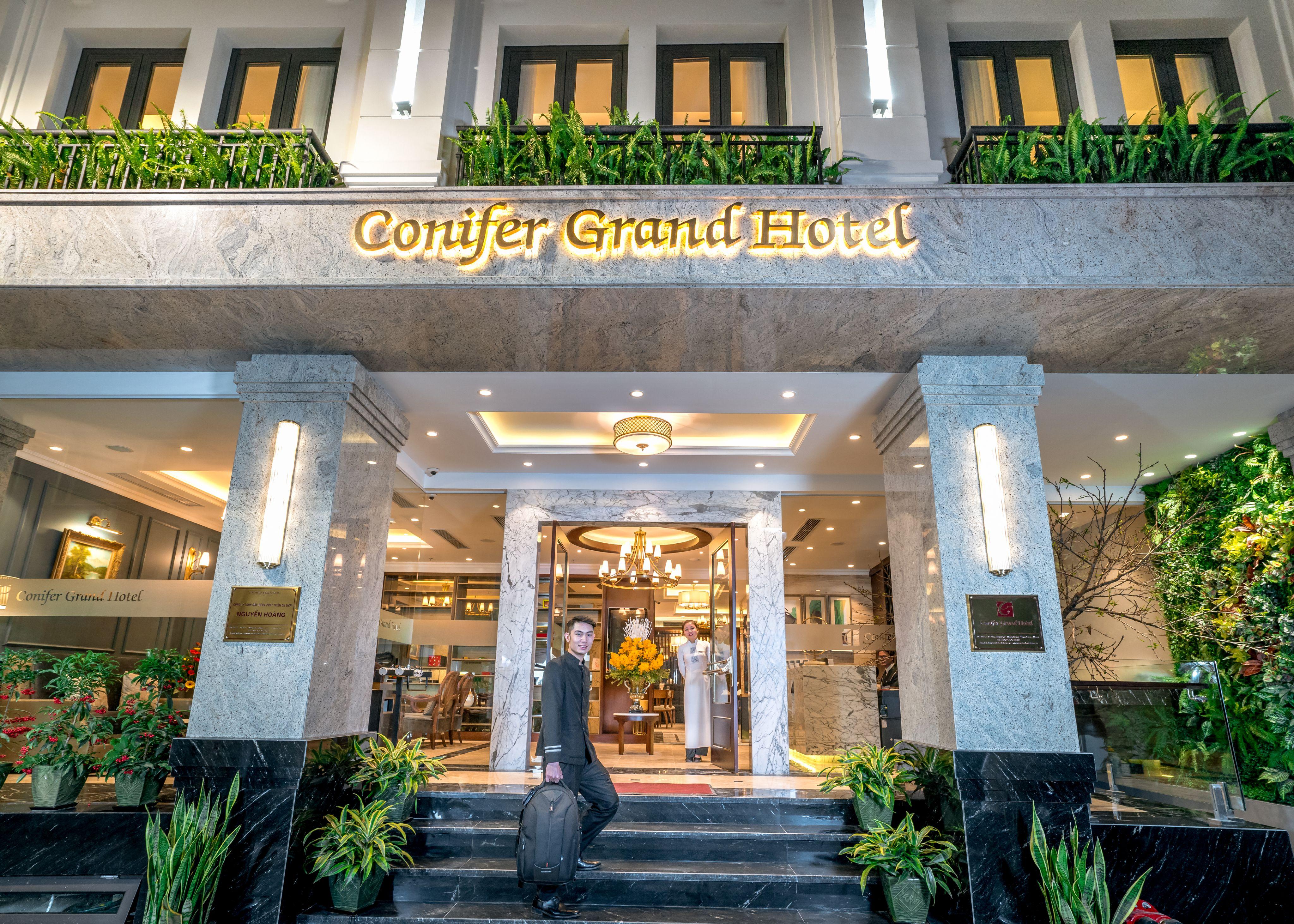 Conifer Grand Hotel Hanói Exterior foto